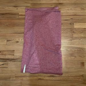 Lululemon snap scarf
